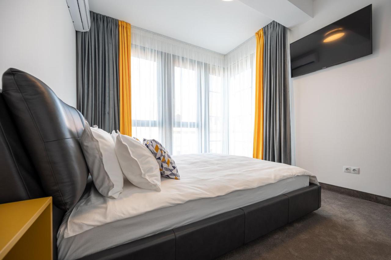 Aparthotel Calvin Oradea Zewnętrze zdjęcie