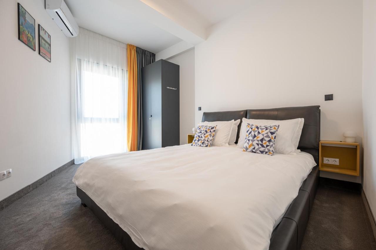 Aparthotel Calvin Oradea Zewnętrze zdjęcie
